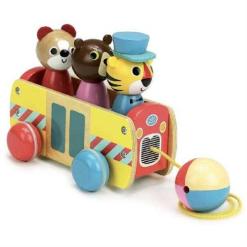 PULL TOY COACH